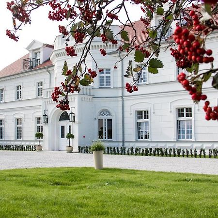 Palac Na Opieszynie Września Exteriér fotografie
